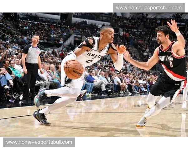 开拓者不敌马刺 重建球队在赛季后半段已逐渐失去晋级可能性 开拓者不敌马刺 重建球队在赛季后半段已逐渐失去晋级可能性